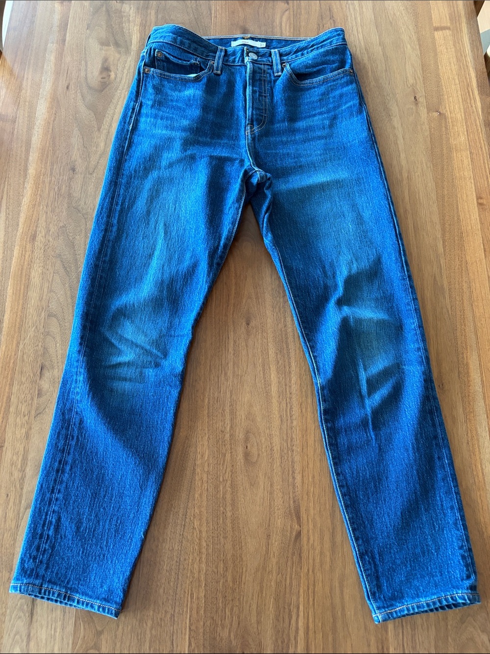 Levi's Women's Dark Blue Ankle Jeans